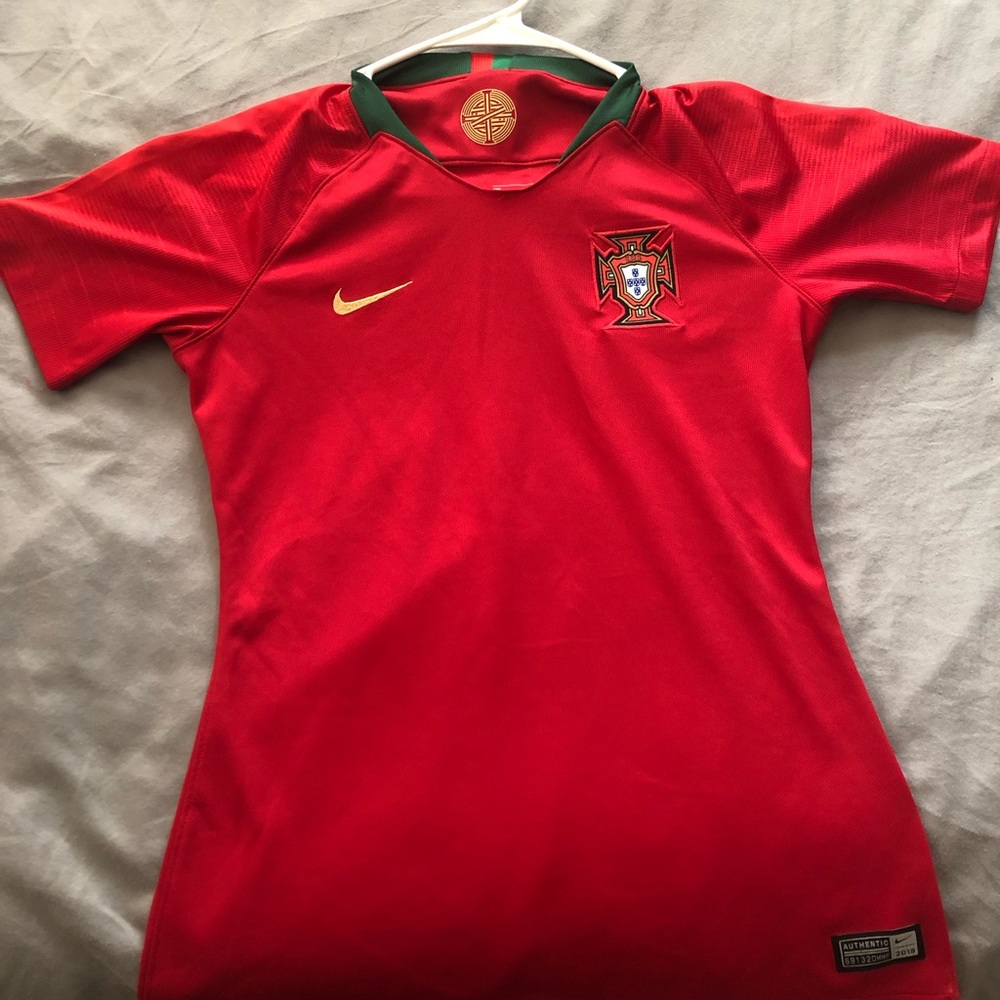 Nike women’s authentic Portugal soccer jersey